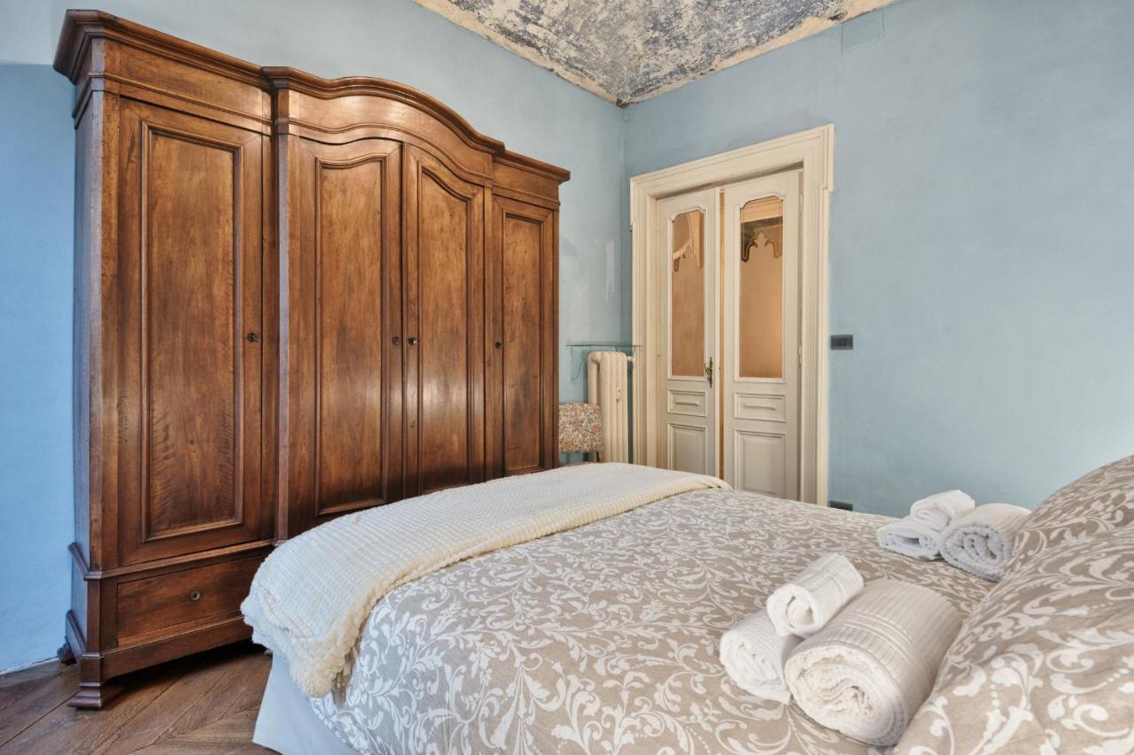 Acadamis -Il Rifugio Dei Mercanti- Piazza Castello Turin Exterior photo